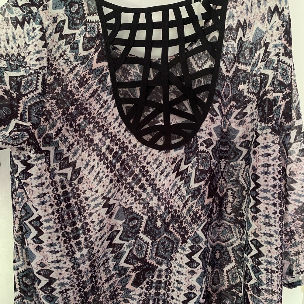 Women’s blouse